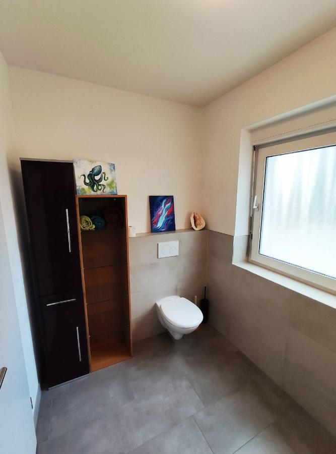 Modernes Zimmer Am Park Mit Garten, Huehner & Enten ミュンヘン エクステリア 写真